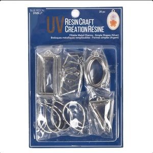 Blue Moon Studio™ UV Resin Craft Silver Simple Shapes Fillable Metal Charm Set